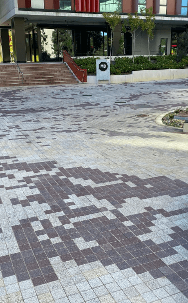 Stone pathway, driveway