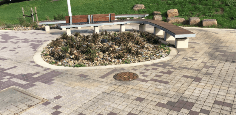 Stone pathway, driveway